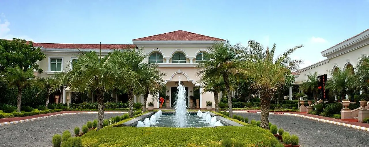 The Palms Town & Country Club - Resort Gurgaon