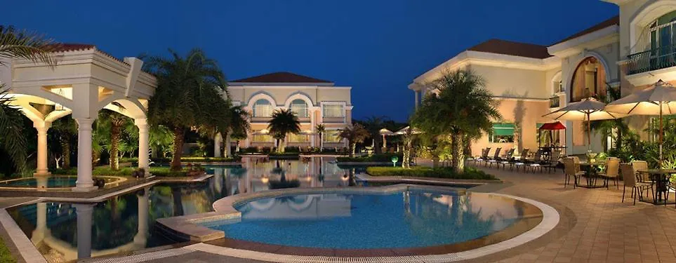 The Palms Town & Country Club - Resort Gurgaon