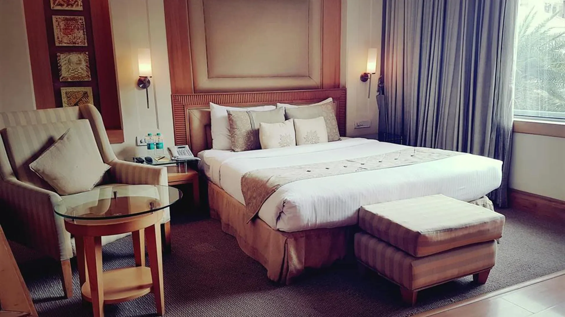 The Palms Town & Country Club - Resort Gurgaon