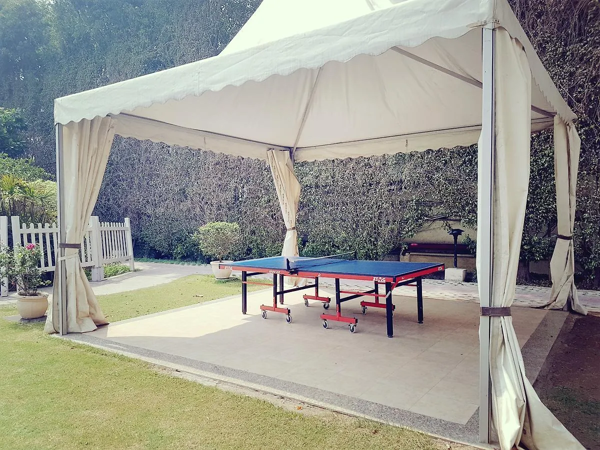 The Palms Town & Country Club - Resort Gurgaon 5*,  Hindistan