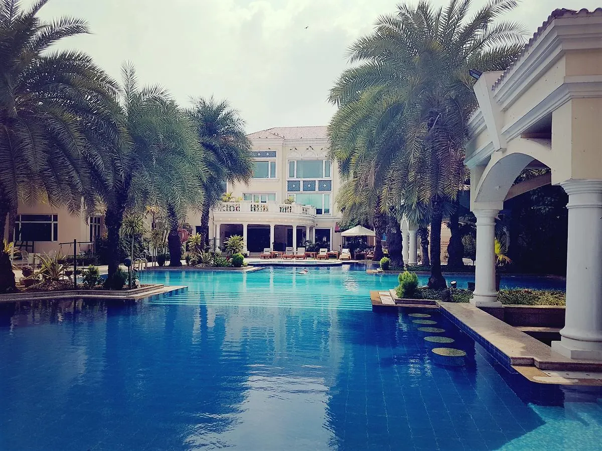 The Palms Town & Country Club - Resort Gurgaon