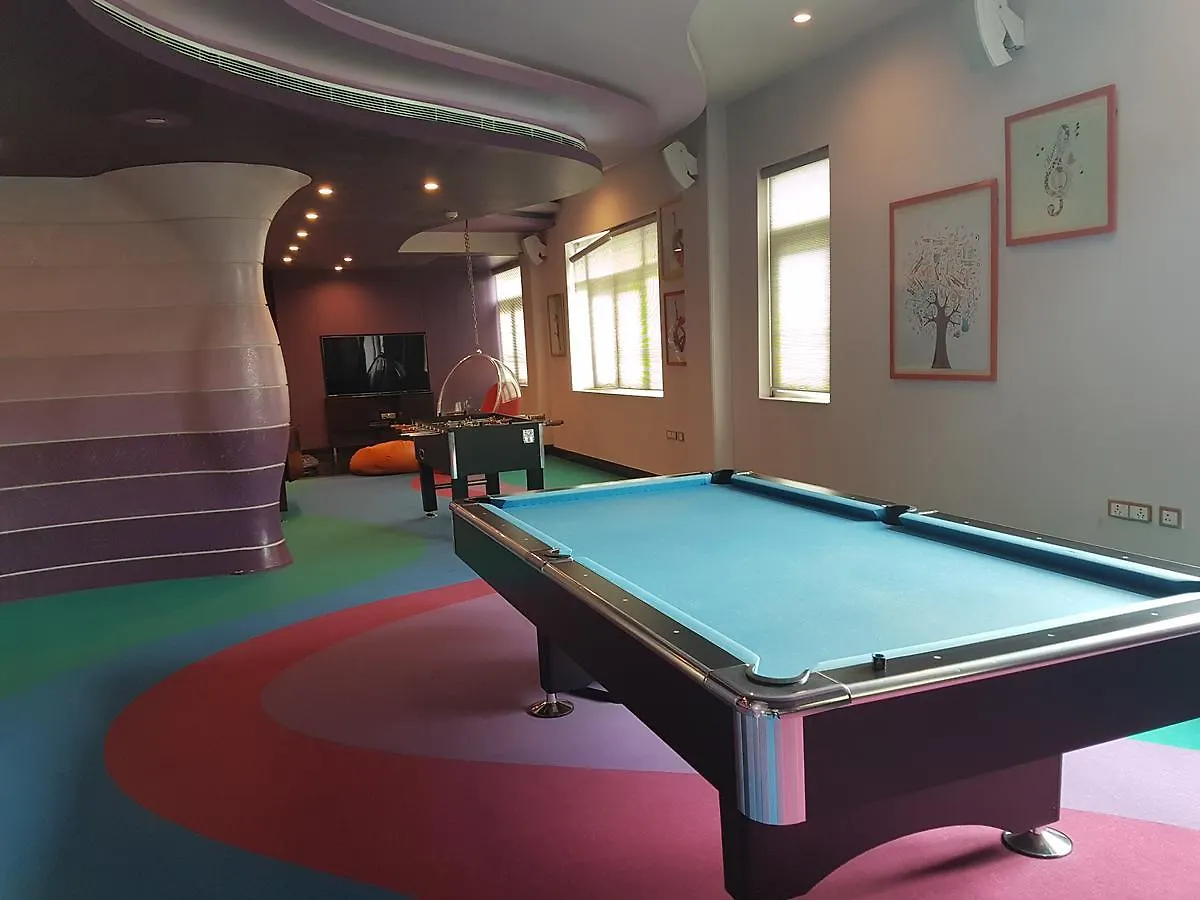 The Palms Town & Country Club - Resort Gurgaon 5*,  Hindistan