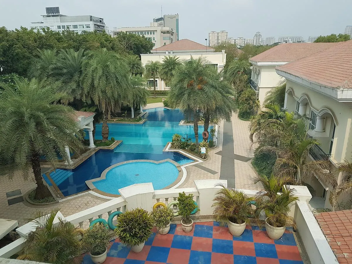 The Palms Town & Country Club - Resort Gurgaon