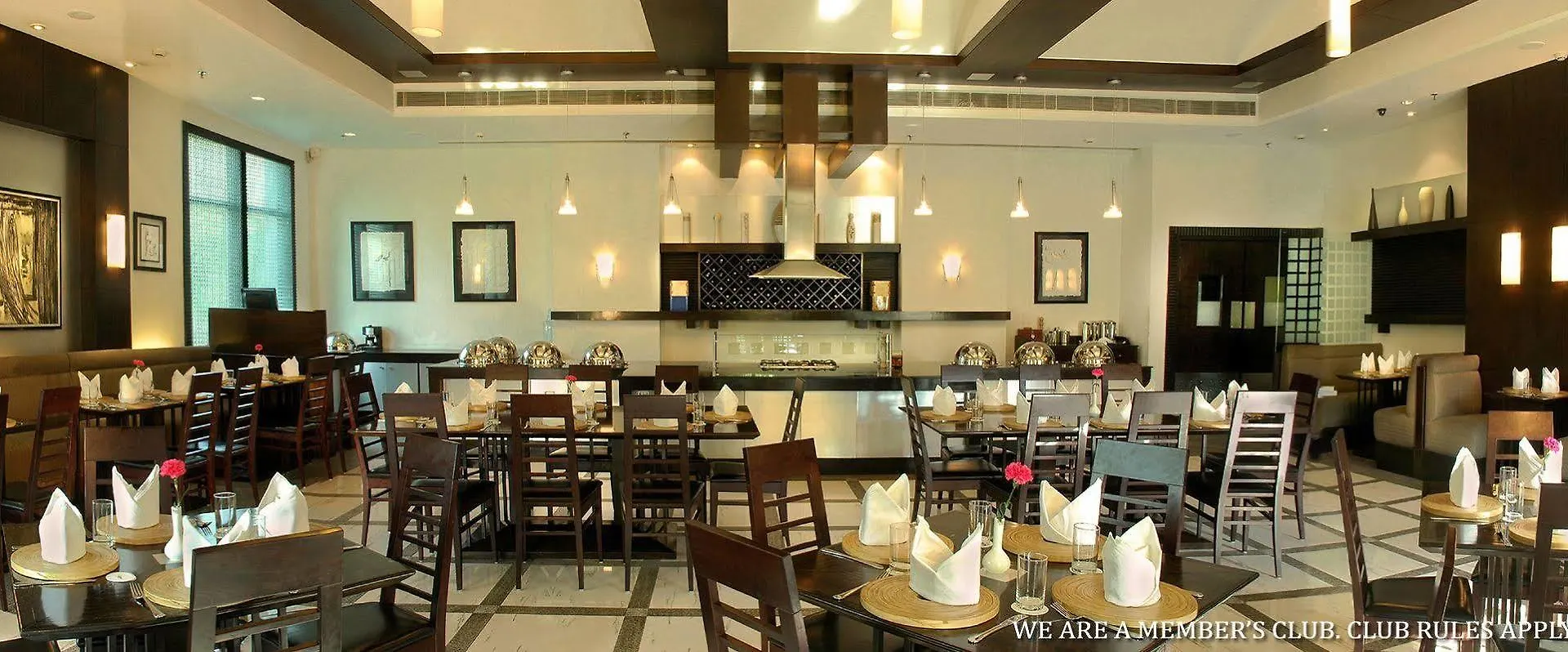 The Palms Town & Country Club - Resort Gurgaon