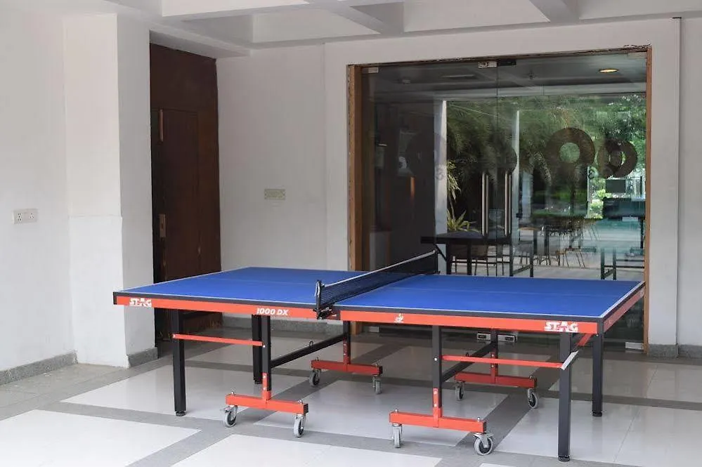 The Palms Town & Country Club - Resort Gurgaon